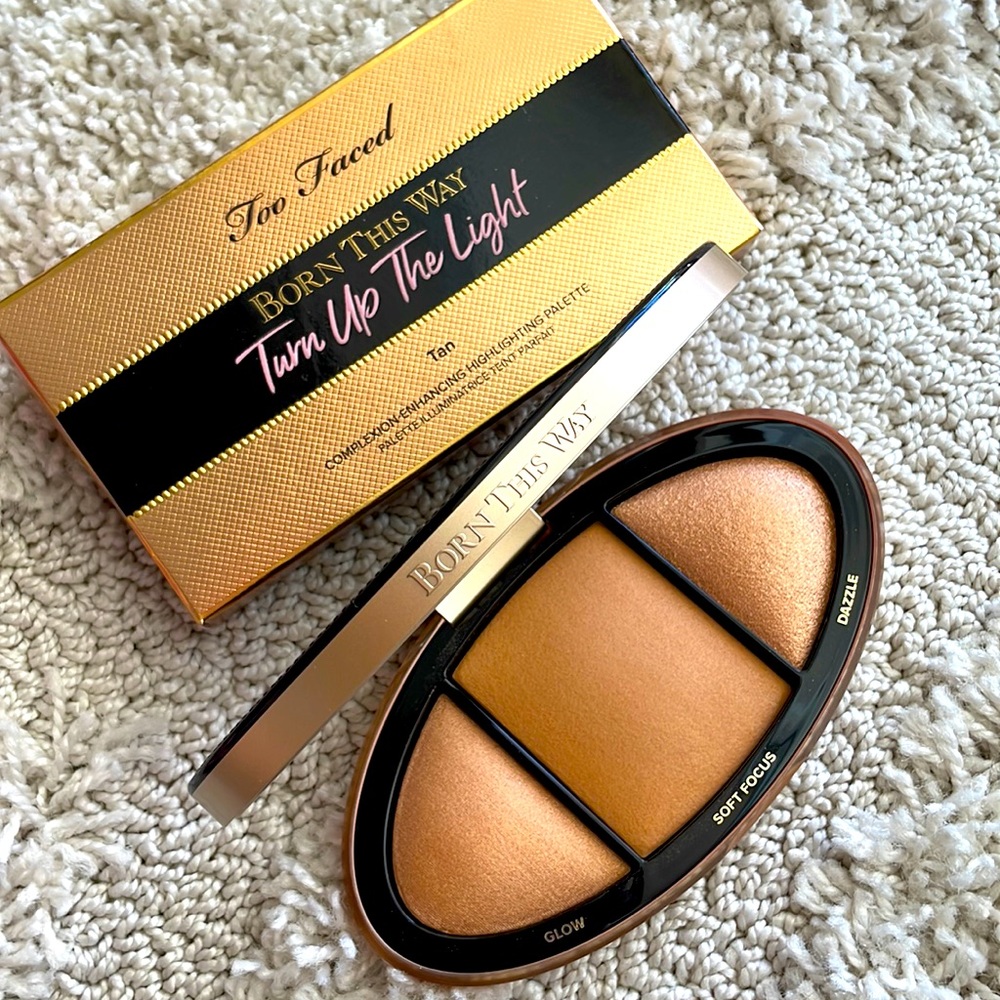 Too Faced Turn Up The Light Highlight Palette TAN